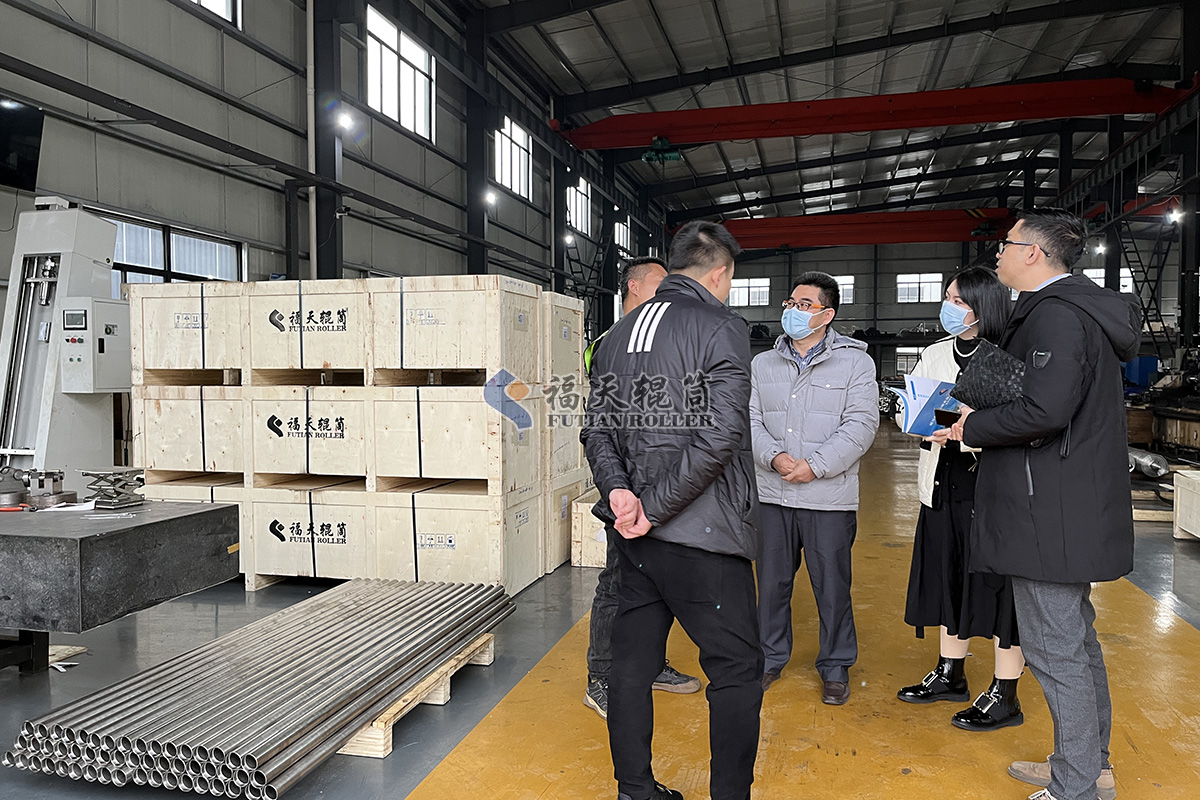 歡迎合作伙伴到訪福天輥筒2.jpg