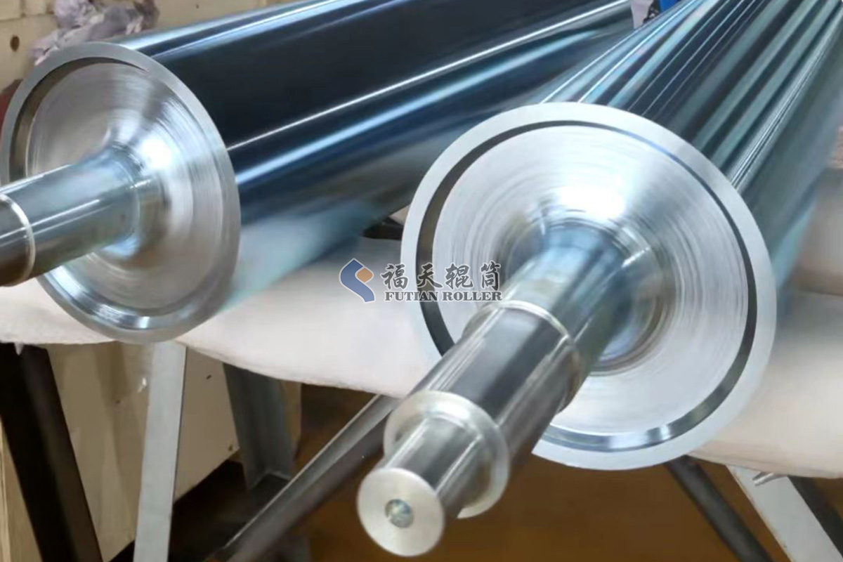福天輥筒對(duì)西班牙客戶(hù)出貨一批鍍鋅輥筒2.jpg